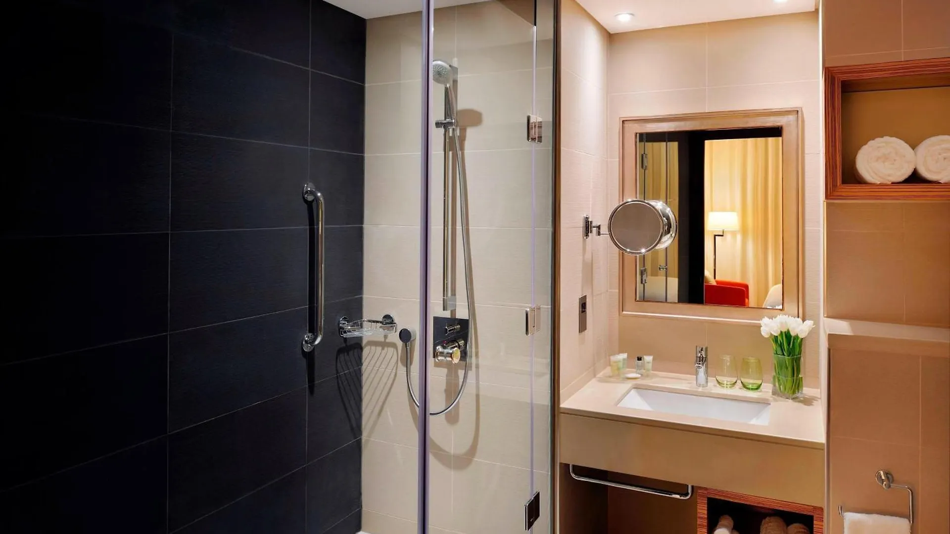 Hotel Courtyard By Marriott World Trade Center, Abu Zabi