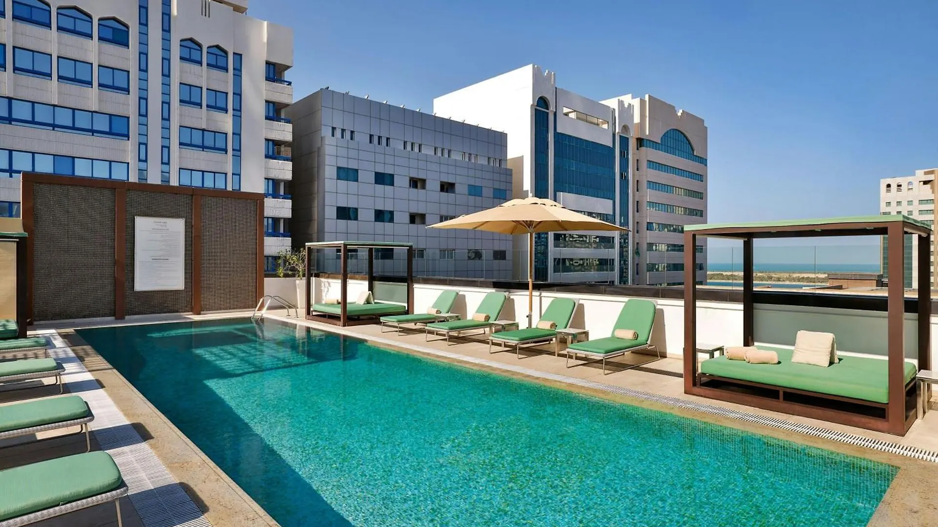 Hotel Courtyard By Marriott World Trade Center, Abu Dhabi