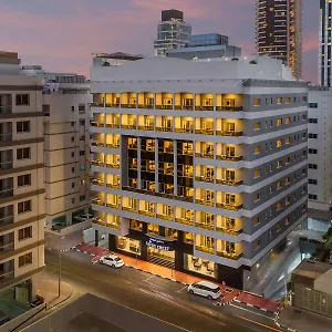 Savoy Crest 4* Dubaj