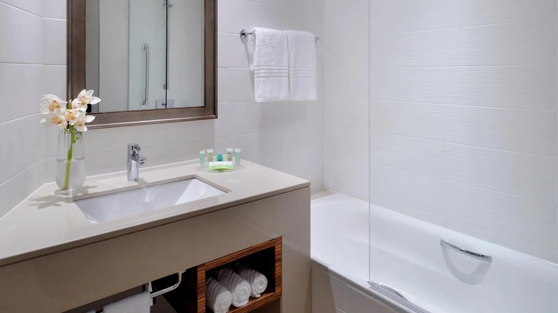 Courtyard By Marriott World Trade Center, Abu Dhabi Otel