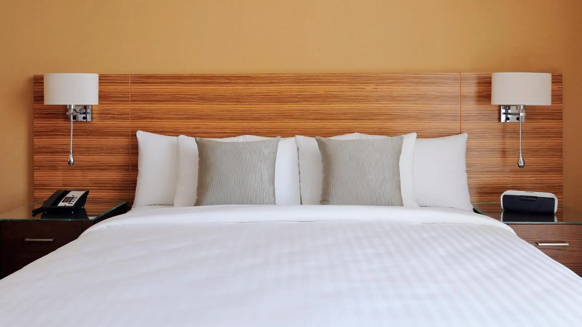 Courtyard By Marriott World Trade Center, Abu Dhabi Otel Birleşik Arap Emirlikleri